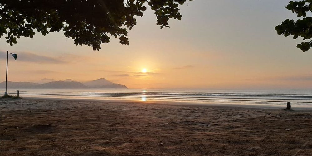 Praia do Indaiá em Caraguatatuba.